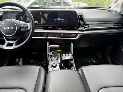 2025 Kia Sportage - Photo 12