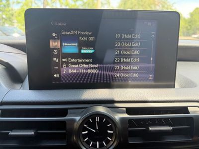 2024 Lexus IS - Photo 25