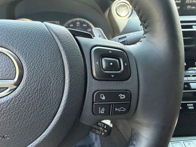2024 Lexus IS - Photo 24