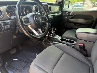 2021 Jeep Wrangler - Photo 19