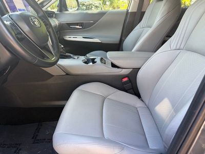 2024 Toyota Venza - Photo 20
