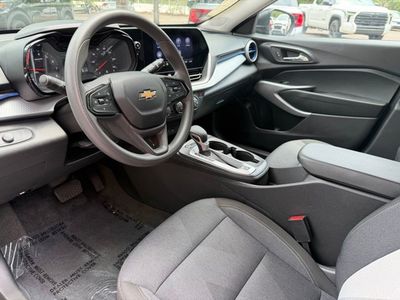 2025 Chevrolet Trax - Photo 19
