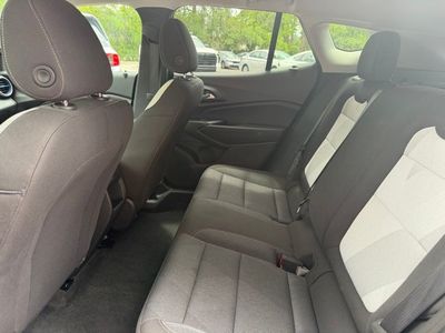 2025 Chevrolet Trax - Photo 11
