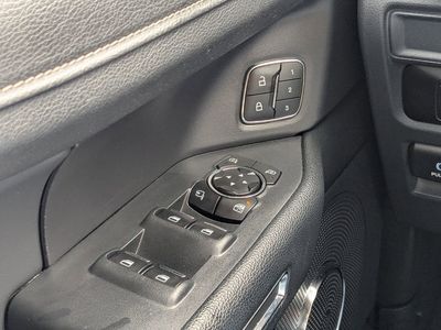2024 Ford Expedition - Photo 23