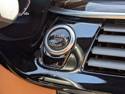 2023 BMW 5 Series - Photo 28