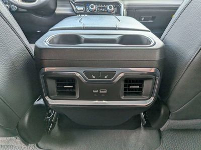 2024 GMC Sierra 1500 - Photo 15