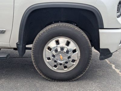 2024 Chevrolet Silverado 3500HD - Photo 12