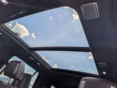 2024 Cadillac Escalade - Photo 24