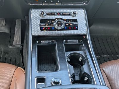 2022 Lincoln Aviator Plug-In Hybrid - Photo 20