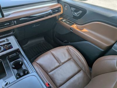2022 Lincoln Aviator Plug-In Hybrid - Photo 19