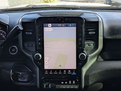2025 Ram 3500 - Photo 15