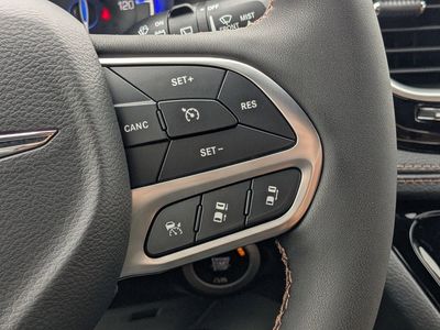 2026 Chrysler Pacifica — photo 26 view