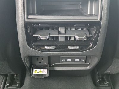 2026 Jeep Grand Cherokee - Photo 16