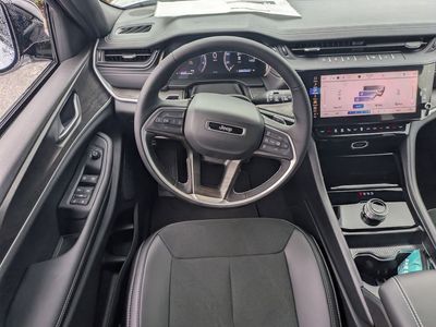 2026 Jeep Grand Cherokee - Photo 18