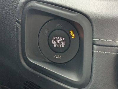 2026 Jeep Gladiator — photo 26 view