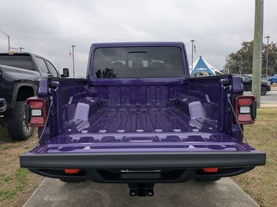 2026 Jeep Gladiator — photo 12 view