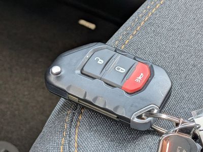 2026 Jeep Wrangler - Photo 31