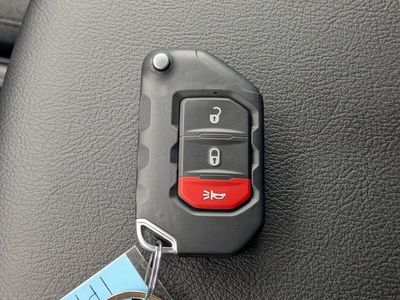 2026 Jeep Wrangler — photo 30 view