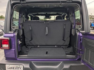 2026 Jeep Wrangler — photo 13 view