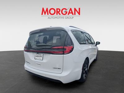2026 Chrysler Pacifica - Photo 4