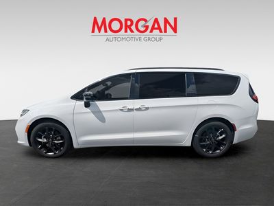 2026 Chrysler Pacifica - Photo 7
