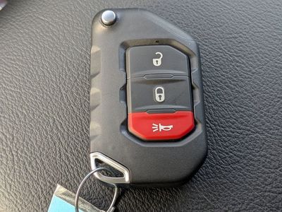 2026 Jeep Wrangler - Photo 26