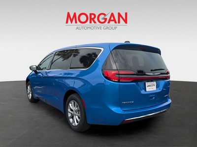 2026 Chrysler Pacifica - Photo 6