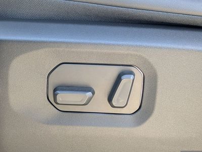 2026 Jeep Wrangler - Photo 19