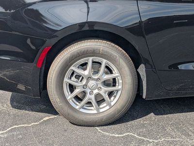 2026 Chrysler Pacifica — photo 11 view