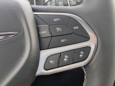 2026 Chrysler Pacifica — photo 25 view