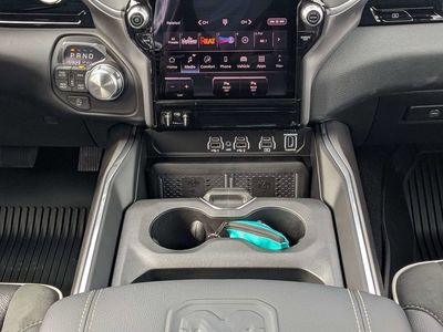 2026 Ram 1500 — photo 18 view