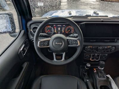 2026 Jeep Wrangler - Photo 15