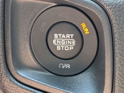 2026 Jeep Wrangler - Photo 33