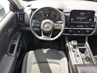 2025 Nissan Pathfinder - Photo 16