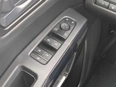 2025 Nissan Pathfinder - Photo 21