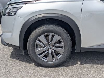 2025 Nissan Pathfinder - Photo 11