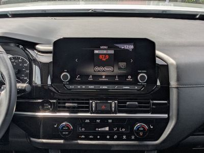 2025 Nissan Pathfinder - Photo 18