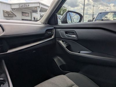 2025 Nissan Rogue - Photo 18