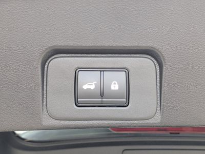2025 Nissan Rogue - Photo 13