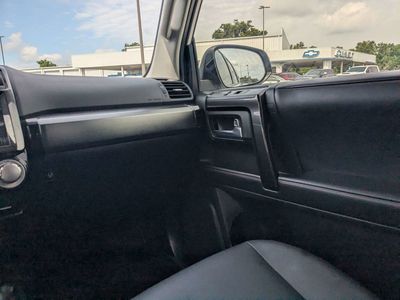 2018 Toyota 4Runner - Photo 16