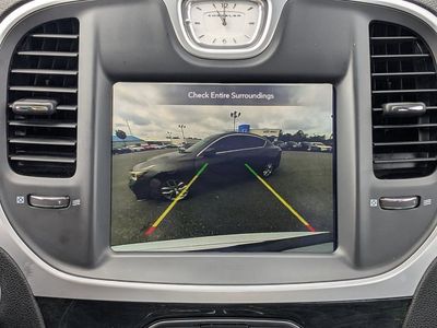 2023 Chrysler 300 - Photo 27