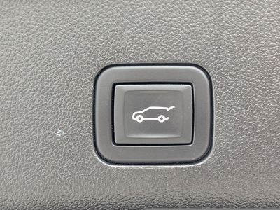 2023 GMC Yukon - Photo 13