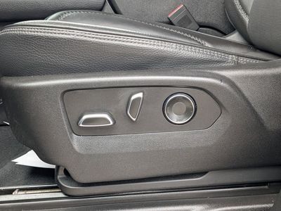 2023 GMC Yukon - Photo 20