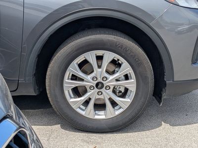 2024 Ford Escape - Photo 10