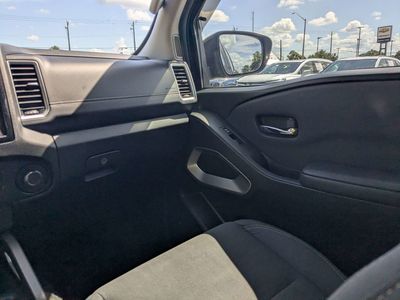 2022 Nissan Frontier - Photo 15