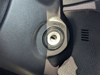 2015 Toyota Corolla - Photo 40