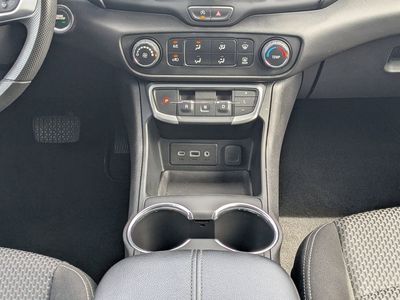 2024 GMC Terrain - Photo 18
