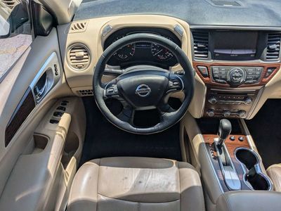 2017 Nissan Pathfinder - Photo 16