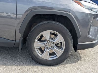 2024 Toyota RAV4 Hybrid - Photo 11