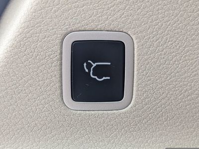 2023 Chrysler Voyager - Photo 12